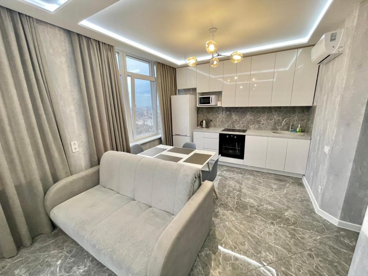 Сozy 704 Sunrise Apartments On The 22Nd Floor In The Center Odessa Zewnętrze zdjęcie