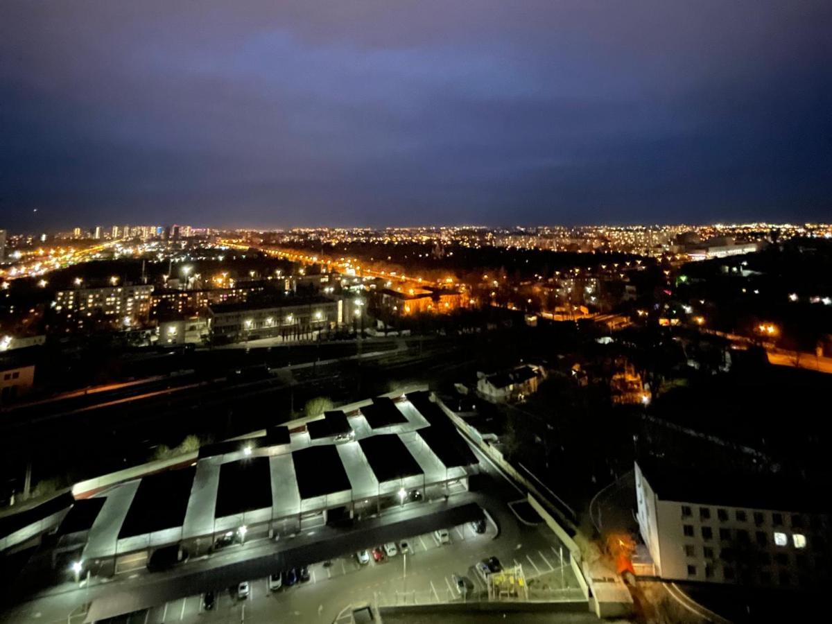Сozy 704 Sunrise Apartments On The 22Nd Floor In The Center Odessa Zewnętrze zdjęcie